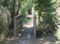 Petit pont sur le petit sentier.