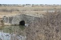 Pont en pierre pour franchir un étier