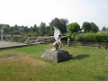 Sculpture place de la mairie et salle des fêtes