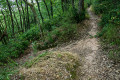 Sentier qui part à gauche après la Madone