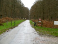Sortie du parking, Aire des Bois de F&eacute;camp