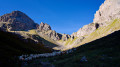 Sous le col du Grand Lac (passage câblé)