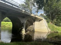 Sous le pont