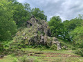 Un bloc de rochers