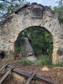 Vestiges d'une ancienne usine fabriquant des produits réfractaires