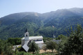 Vue de l'église sur le chemin du départ