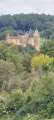 Vue du château sur la colline opposée