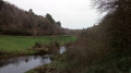 Vue sur l'ancienne retenue d'eau en amont du barrage