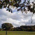 De Châtillon-en-Vendelais vers le village perché de Montautour
