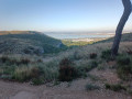 Vue sur l'étang de Berre depuis la colline de Vitrolles