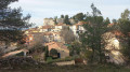 Vue sur le rocher et le village de Bouc Bel Air